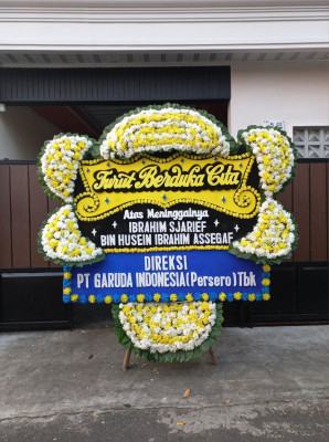 Papan Bunga Duka di Pasar Kemis